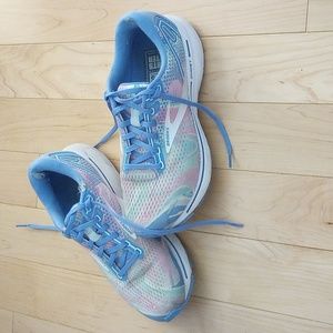 Brooks Ghost 14